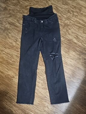 Maternity High-Waist Black Distressed Boyfriend Jeans